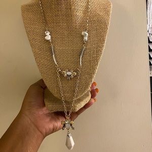 ‼️SOLD‼️🔆Stone & Yarn style Necklace🔆